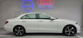 MERCEDES BENZ E-CLASS W213 2020