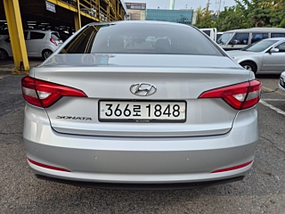 HYUNDAI SONATA LF 2016