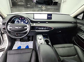 GENESIS GV70 2021