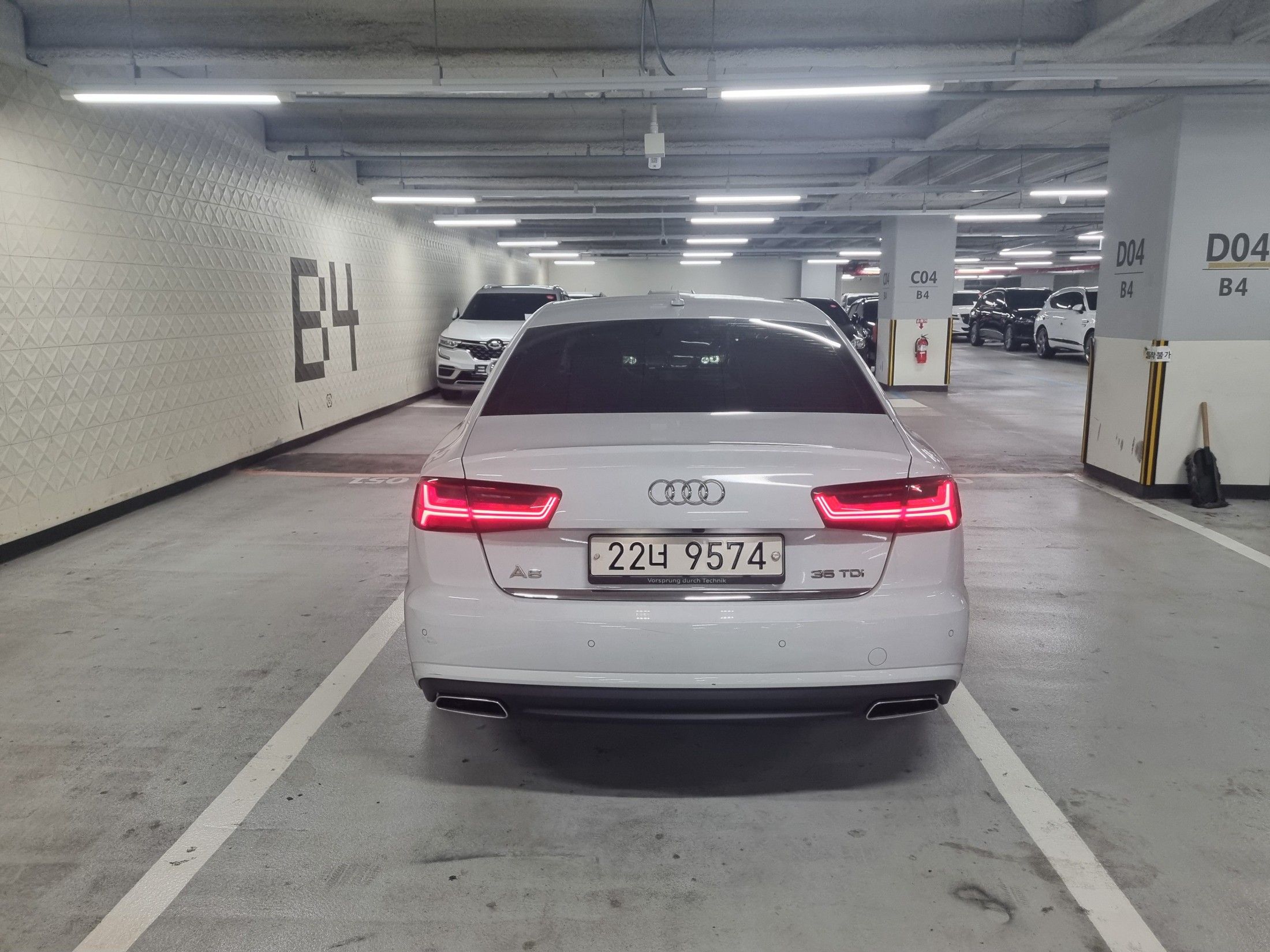 AUDI A6 2016