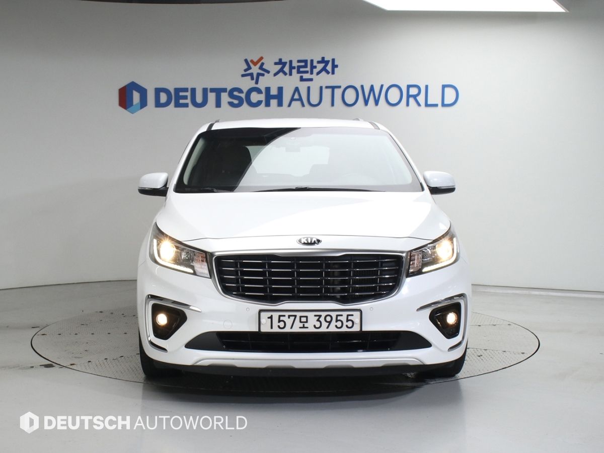 KIA CARNIVAL 2018