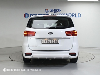 KIA CARNIVAL 2018