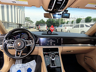 PORSCHE PANAMERA 971 2018