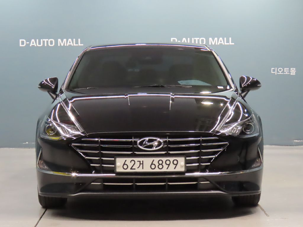 HYUNDAI SONATA DN8 2019
