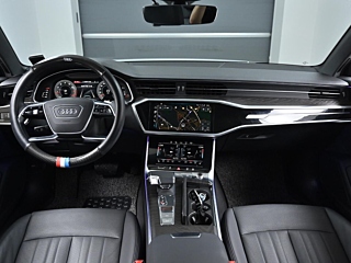 AUDI A6 C8 2023