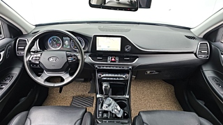 HYUNDAI GRANDEUR IG HYBRID 2018