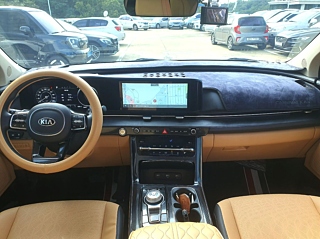 KIA CARNIVAL 2020