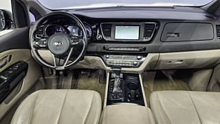 KIA CARNIVAL 2016