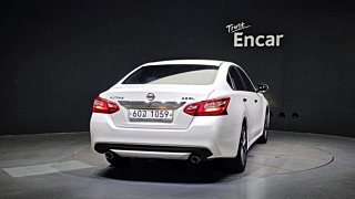 NISSAN ALTIMA 2017