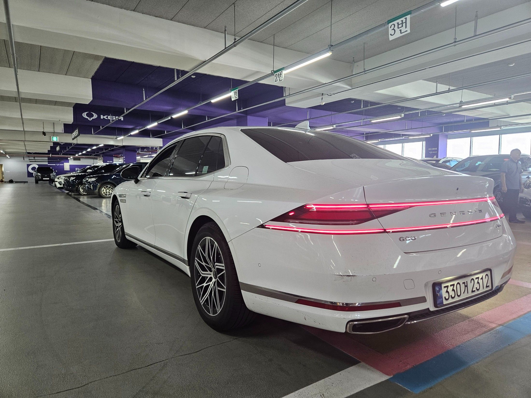 GENESIS G90 RS4 2022