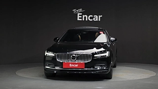 VOLVO S90 2022