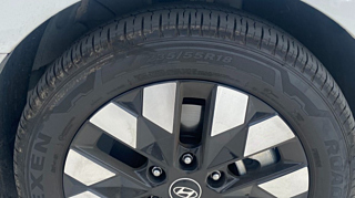 HYUNDAI STARIA 2025