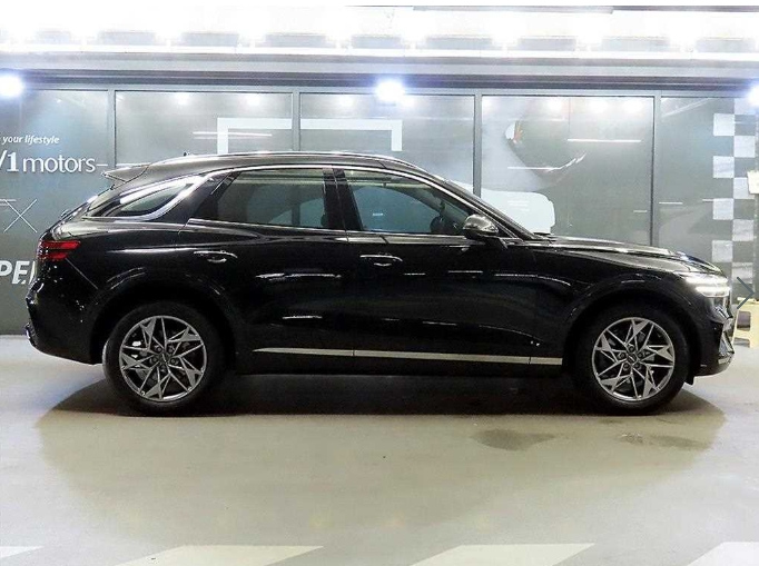 GENESIS GV70 2021