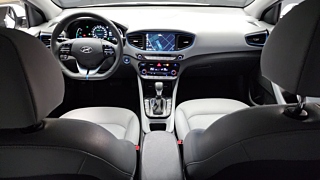 HYUNDAI IONIQ HYBRID 2016
