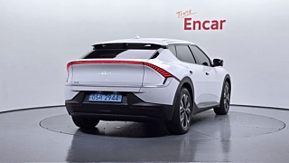 KIA EV6 2024