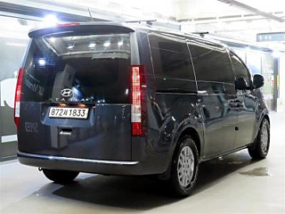 HYUNDAI STARIA 2022