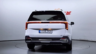 KIA CARNIVAL 2025