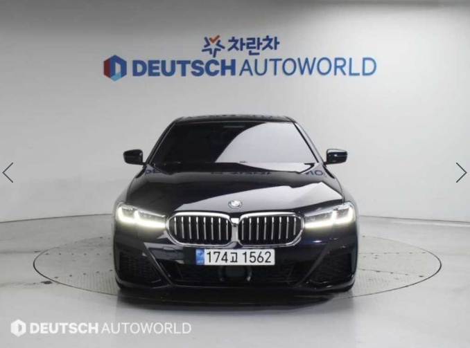 BMW 5-SERIES G30 2022