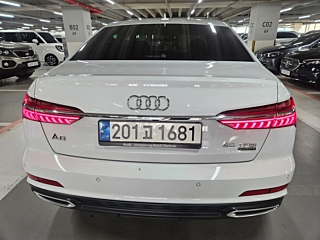 AUDI A6 C8 2023