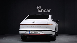 HYUNDAI GRANDEUR HYBRID GN7 2023