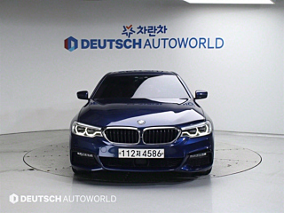 BMW 5-SERIES G30 2017
