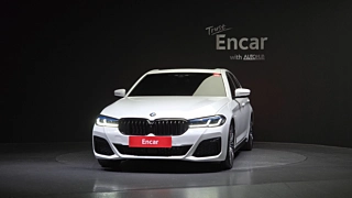 BMW 5-SERIES G30 2020