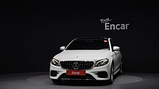 MERCEDES BENZ E-CLASS W213 2019