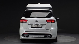 KIA CARNIVAL 2018