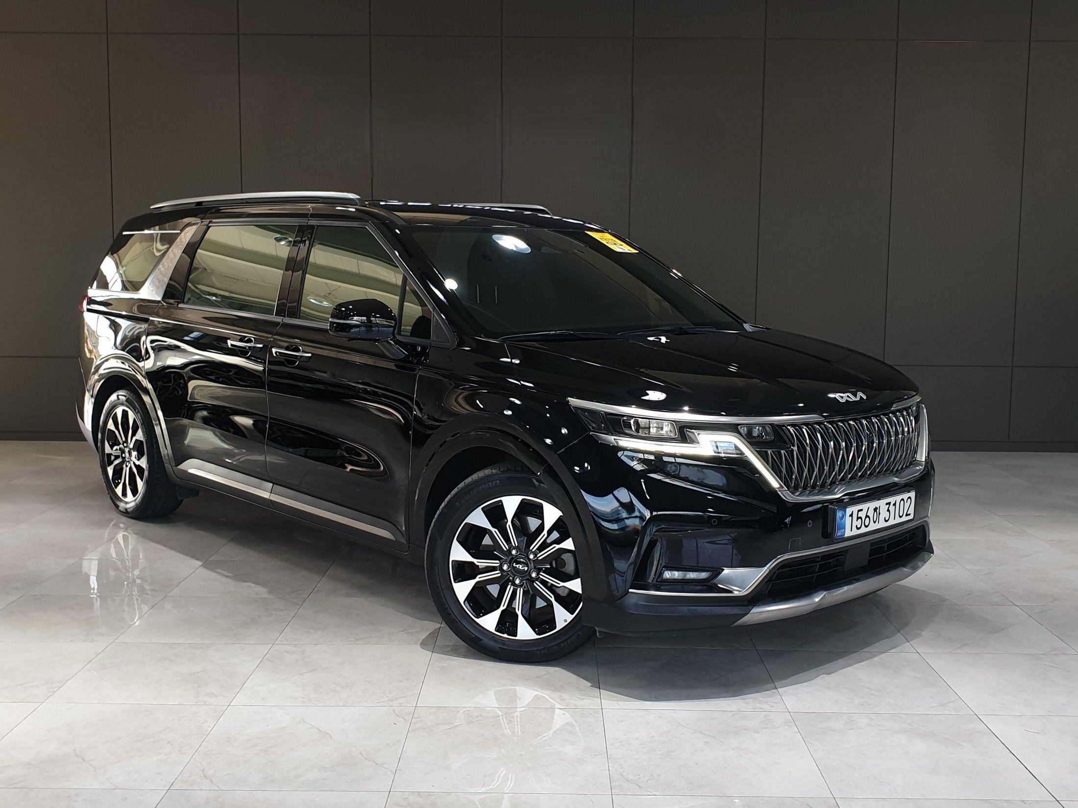 KIA CARNIVAL 2022
