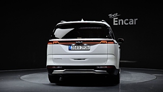 KIA CARNIVAL 2023