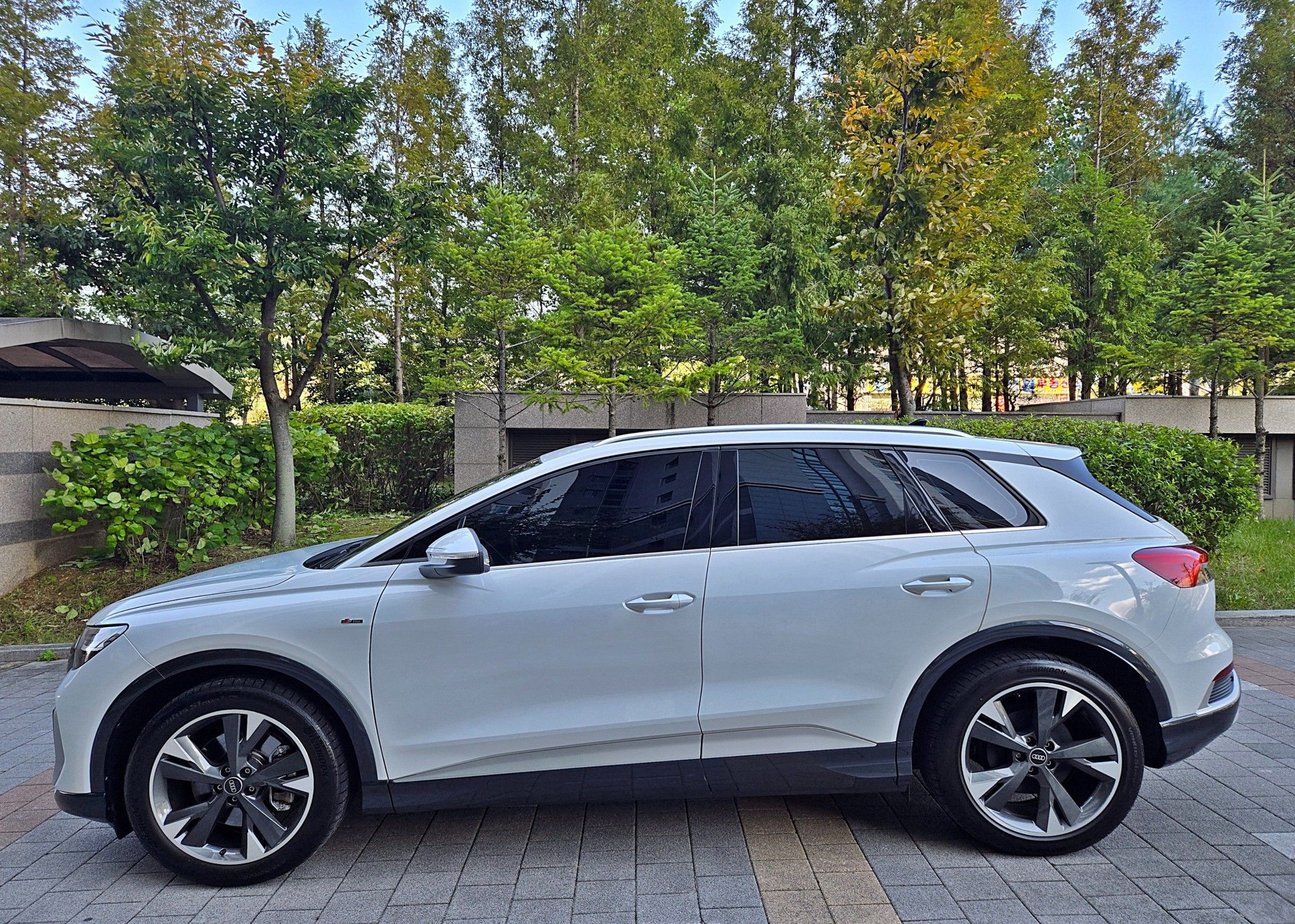 AUDI Q4 E-TRON F4 2023