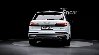 AUDI Q7 4M 2020