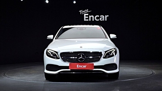 MERCEDES BENZ E-CLASS W213 2017