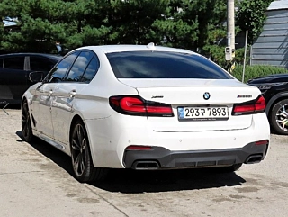BMW 5-SERIES G30 2020