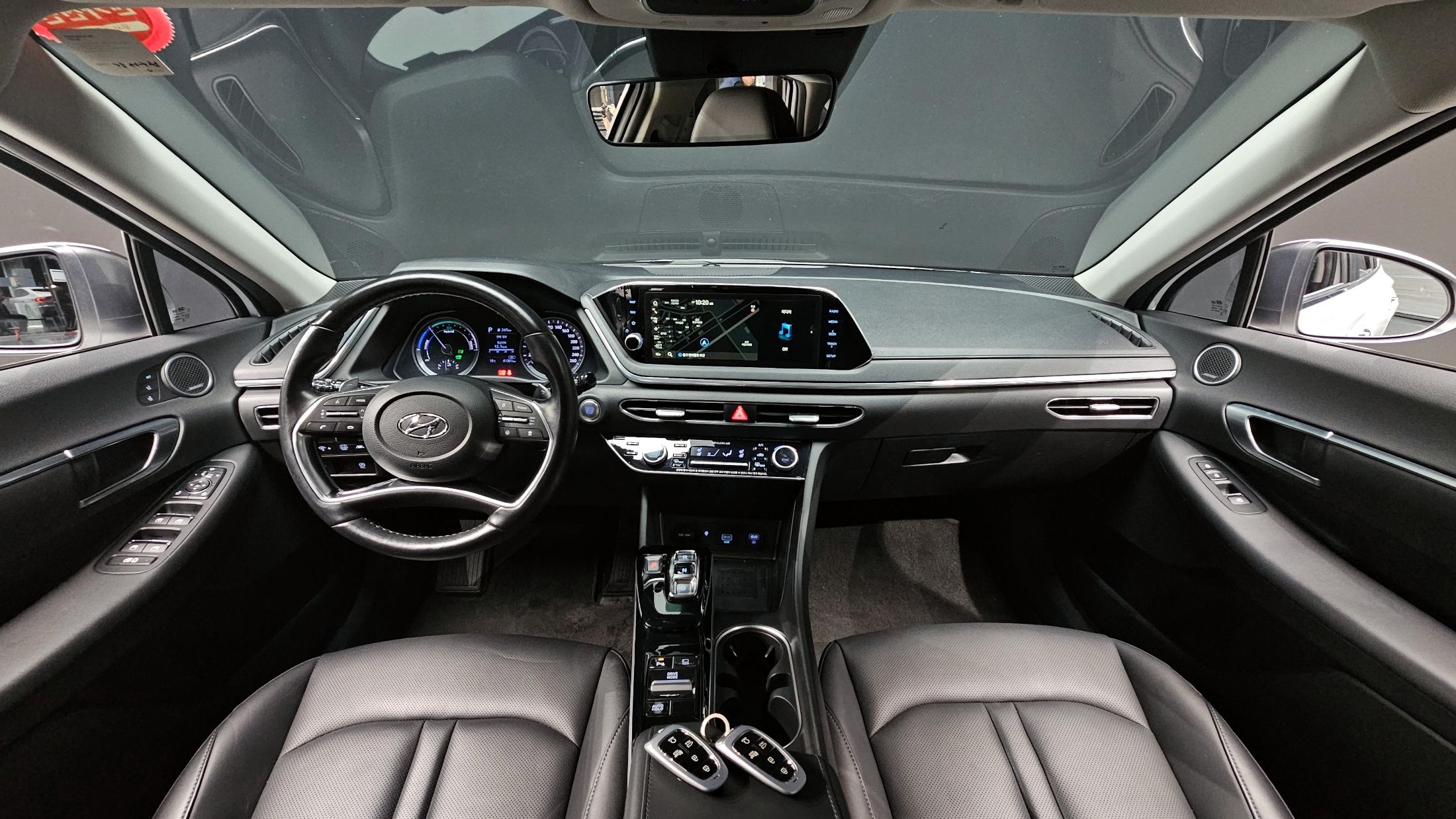 HYUNDAI SONATA HYBRID DN8 2019