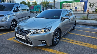 LEXUS CT200H 2018