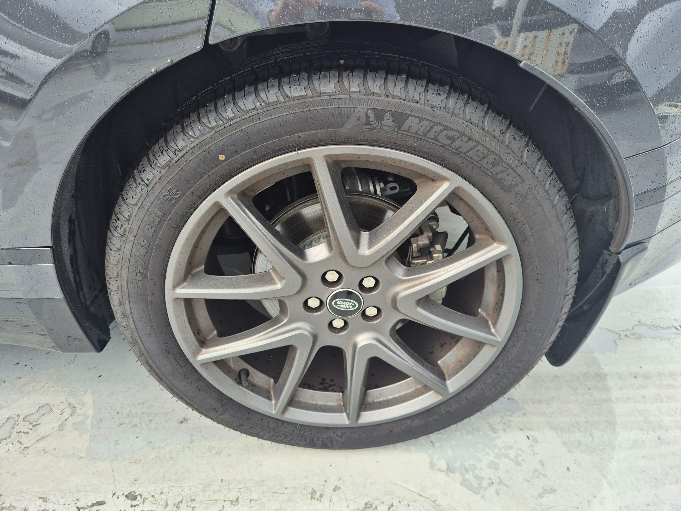 LAND ROVER RANGE ROVER VELAR 2025