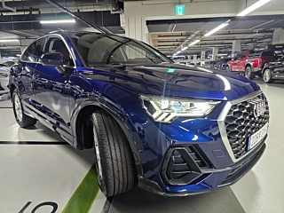 AUDI Q3 F3 2022