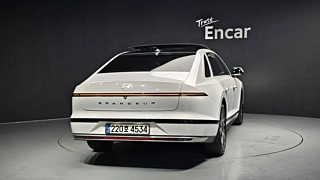 HYUNDAI GRANDEUR HYBRID GN7 2023