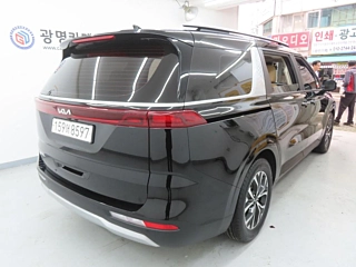 KIA CARNIVAL 2023