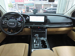 KIA CARNIVAL 2023