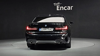 BMW 3-SERIES G20 2021