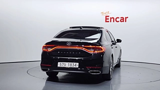 HYUNDAI GRANDEUR IG 2017
