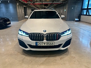 BMW 5-SERIES G30 2021