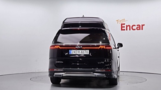 KIA CARNIVAL 2023