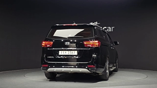 KIA CARNIVAL 2018