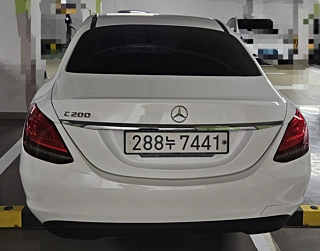 MERCEDES BENZ C-CLASS W205 2019