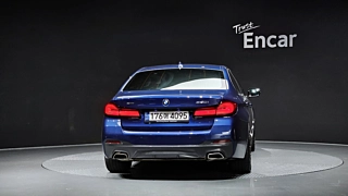 BMW 5-SERIES G30 2020