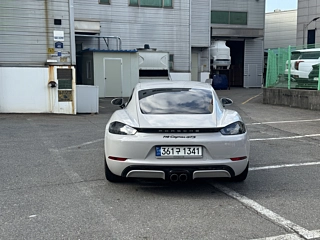 PORSCHE 718 CAYMAN 2018
