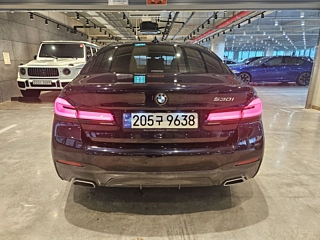 BMW 5-SERIES G30 2021